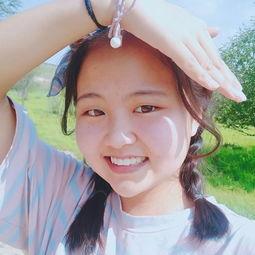 娱乐吃瓜群头像女,揭秘网红头像背后的女生故事 第2张 娱乐吃瓜群头像女,揭秘网红头像背后的女生故事 第2张